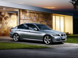 BMW_3series_Sedan_09.jpg