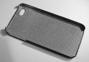 iphone-4-carbon-ins.jpg