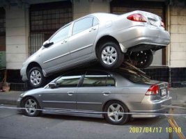 toyota_corolla_i_honda_civic_1210585444.jpg